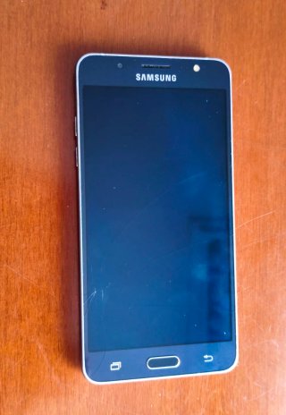 Samsung Galaxy J5 Nero/Argento Metallo