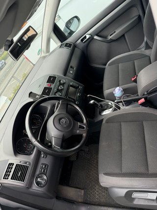 Volkswagen Touran 2012