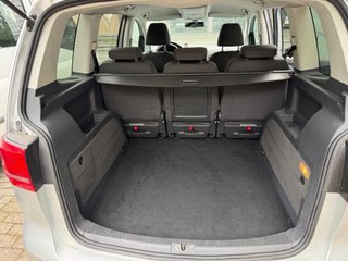 Volkswagen Touran 2012