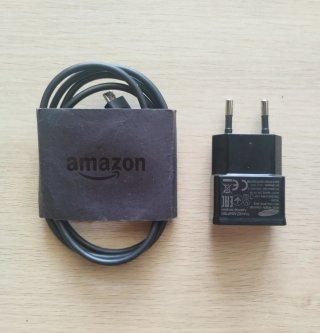 KINDLE PAPERWHITE