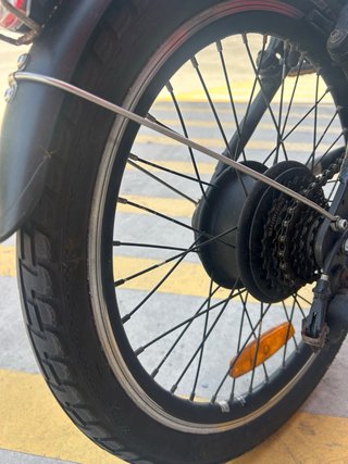 Bicicleta eléctrica plegable