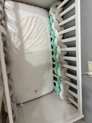 Cuna blanca con colchón