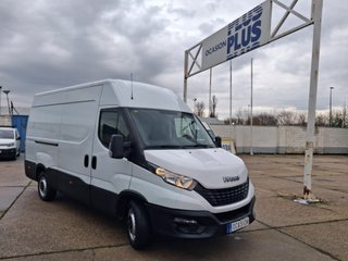 IVECO 35S13 FURGON 12 M3  2020