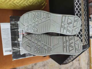 Botas U-Power Talla 44 Nuevas Caja
