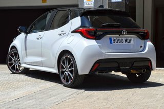 Toyota Yaris 120H GR SPORT PLUS 2023