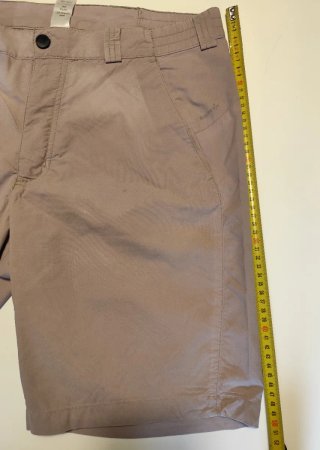 Pantalón corto deportivo Quechua Talla 44