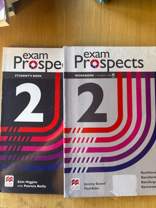 EXAM PROSPECTS 2 Student's book: libro de texto...