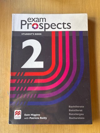 EXAM PROSPECTS 2 Student's book: libro de texto...