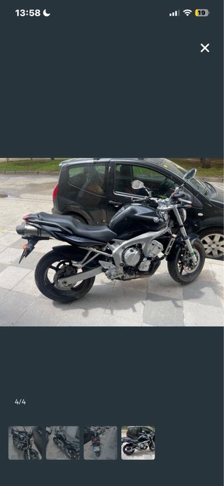 Yamaha FZ6 Naked Negra