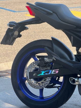 Yamaha XJ6 Naked Plata/Azul