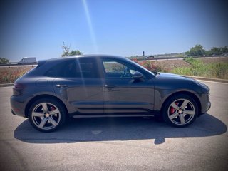 Porsche Macan Turbo 2018