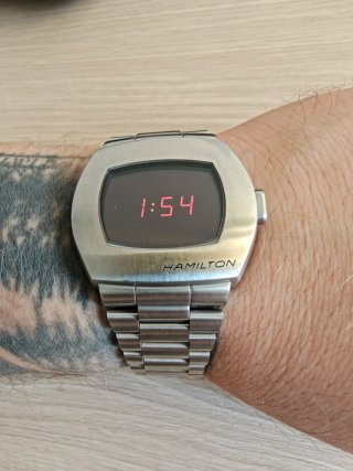 Reloj Hamilton LED Rojo Edición Especial