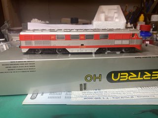 Ibertren HO Talgo con luz