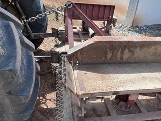 Desbrozadora cadenas 3 grupos