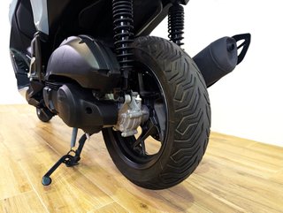 YAMAHA XMAX 125  Tech MAX (modelo actual) 2025