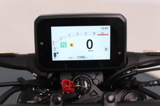 HONDA CB 125 R 2025