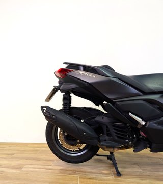 YAMAHA XMAX 125   (modelo actual) 2024