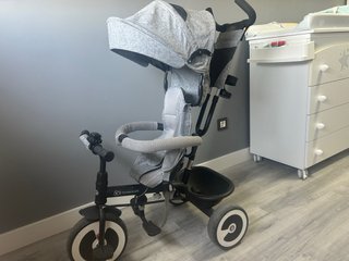 Triciclo Kinderkraft gris