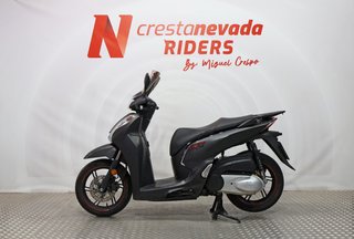 Honda SH 300