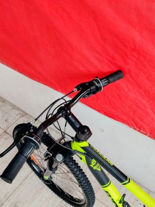Bicicleta Rockrider ST 500 de 24
