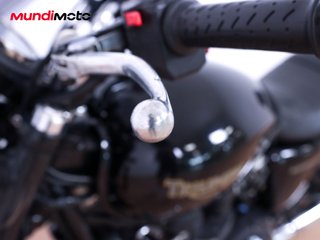 TRIUMPH BONNEVILLE T100