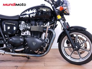 TRIUMPH BONNEVILLE T100