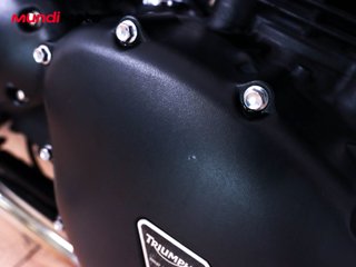 TRIUMPH BONNEVILLE T100