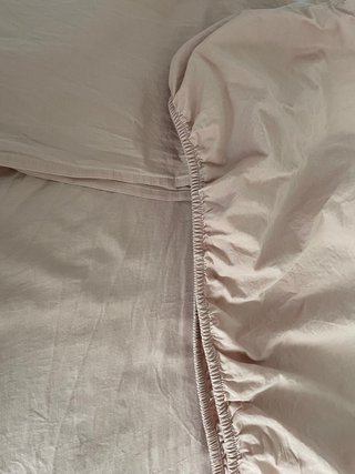 Funda nórdica, bajera y almohadas rosa