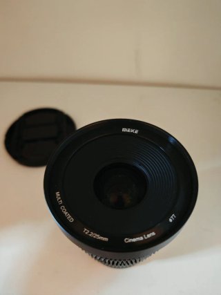Objetivo Meike 25mm f/2.2 Cine lens
