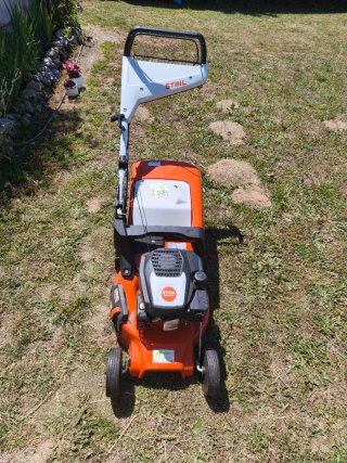 Cortacésped gasolina autopropulsado STIHL