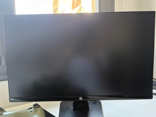Consola PS4 + 2 Mandos + Cable HDMI