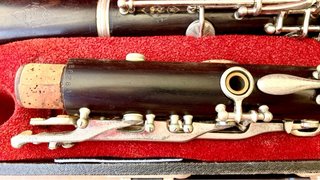 Clarinete Noblet de 1980 + Estuche y accesorios