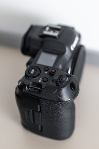 Canon R5 + Objetivo 28-70 RF