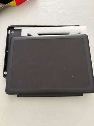 Funda con Teclado Logitech iPad 6