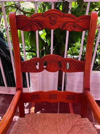 mecedora de madera de pino modelo rondeño