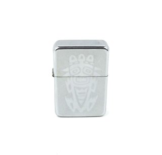 Accendino a benzina stile Zippo Totem