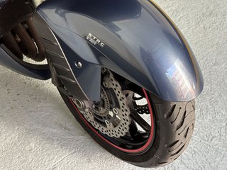 Kawasaki GTR 1400