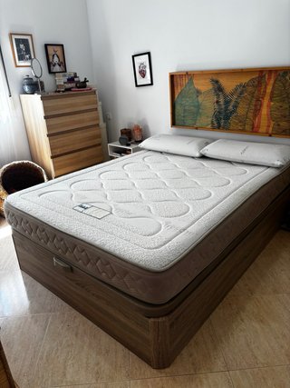 Canapé 135cm + Colchón y Almohadas