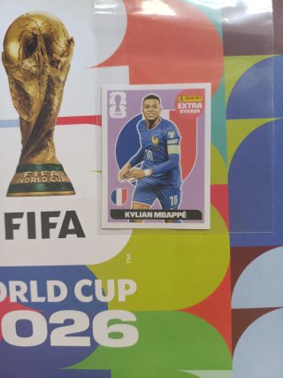 Kylian Mbappe extra sticker & Cristiano Ronaldo