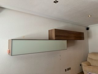Mueble alto salón madera y metal
