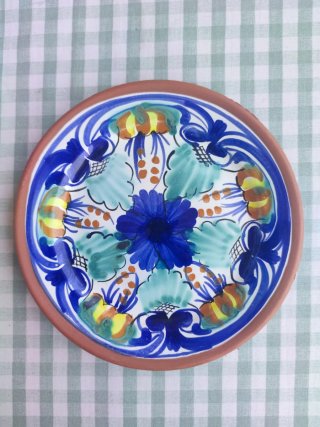 Piatti decorati a mano
