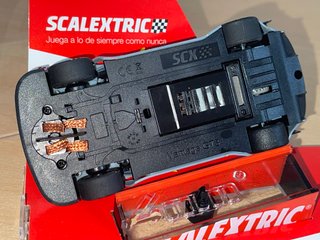 942 Scalextric Aston Martin VANTAGE GT3 St Gallen