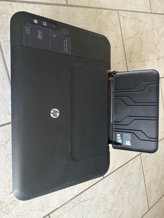 Stampante e scanner HP nera