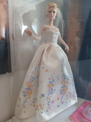 Muñeca Cenicienta Novia Película Live Action