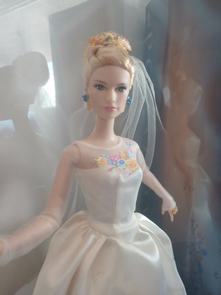 Muñeca Cenicienta Novia Película Live Action