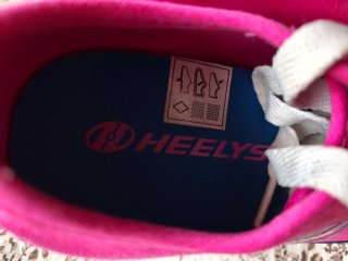 Zapatillas Heelys rosas y blancas