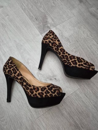 Tacones animal print de Marypaz.
