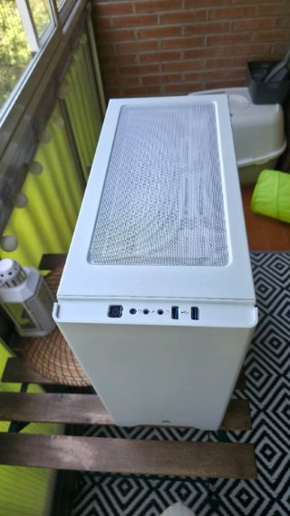 Caja PC Corsair Carbide 275R Blanca