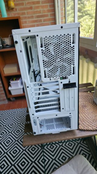 Caja PC Corsair Carbide 275R Blanca