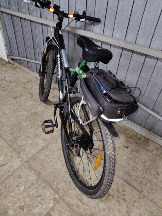 Bicicleta Montaña Wheeler Buddy Negra y portaequip